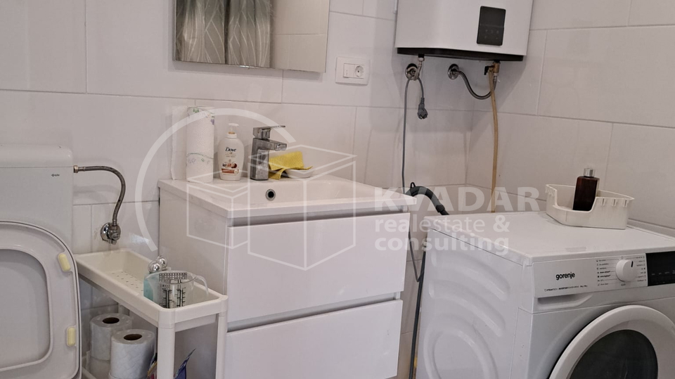 FU&Zcaron;INE&sol; STAN ZA NAJAM 70m2 u ku&cacute;i