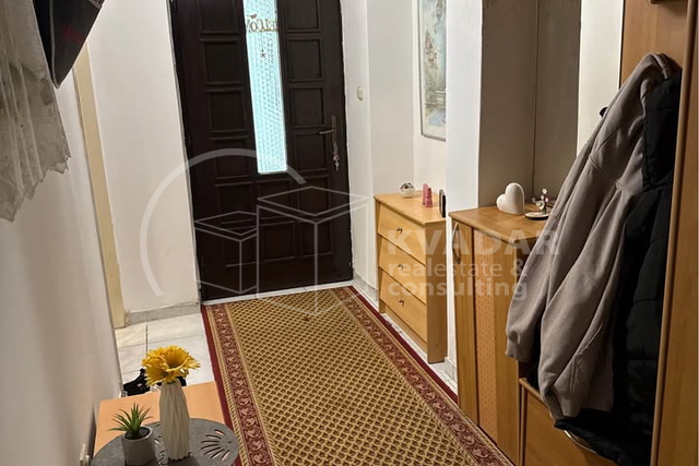 Rijeka/Zamet/odlična investicija! 2 STANA!!