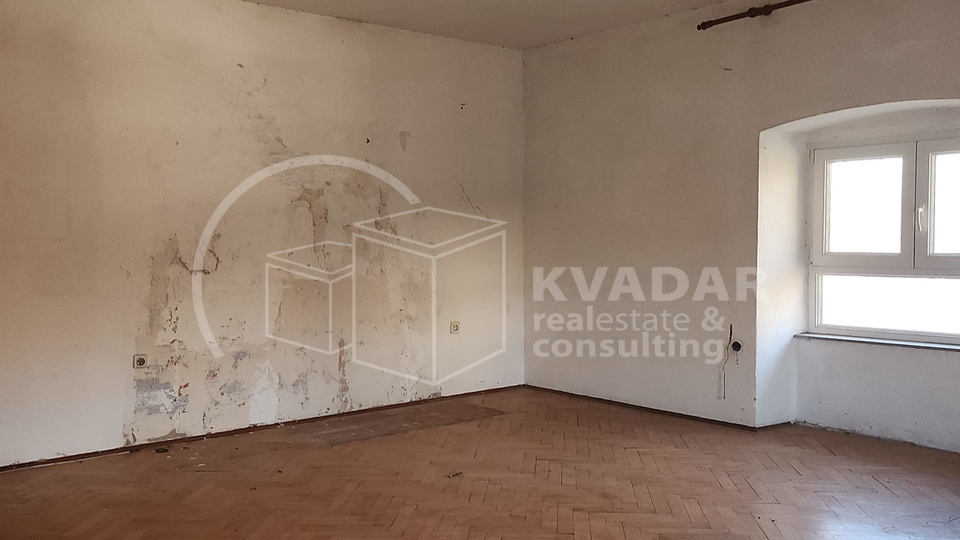 RIJEKA&sol;MLAKA&comma; Stan 100m3 za investiciju