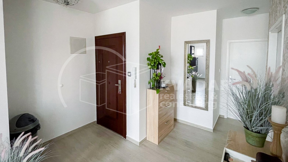 PRODAJA STAN&comma; DIKLO ZADAR - POGLED NA MORE - 350 metara do mora&comma;  49&comma;50 m2