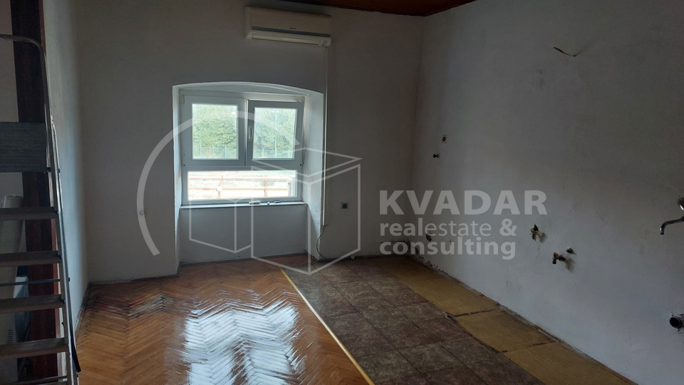 RIJEKA&sol;MLAKA&sol;Stan 100m2 za investiciju&excl;