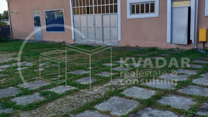 ZG-ODRA-prostrano skladište-izvrsna lokacija-6€/m2!!