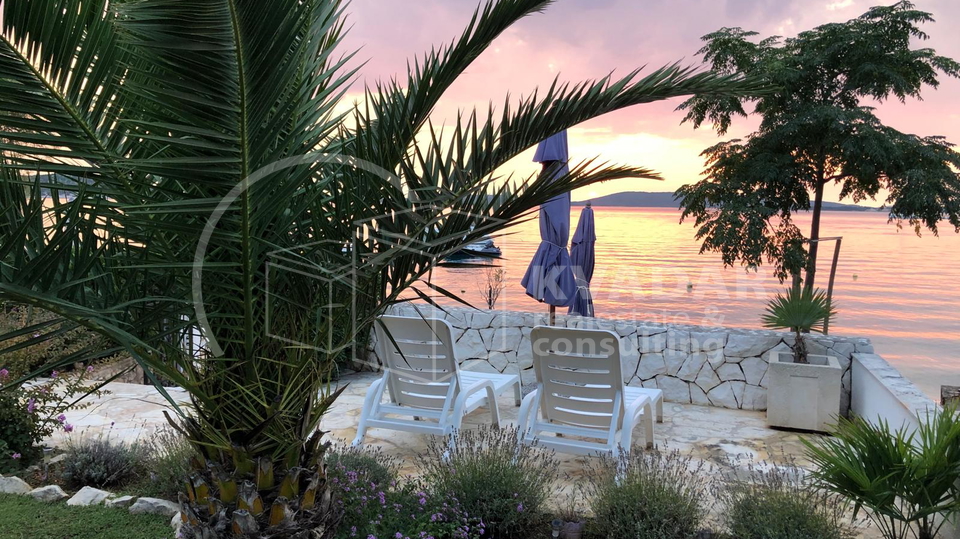 House&comma; 500 m2&comma; For Sale&comma; &Scaron;ibenik - &Zcaron;abori&cacute;