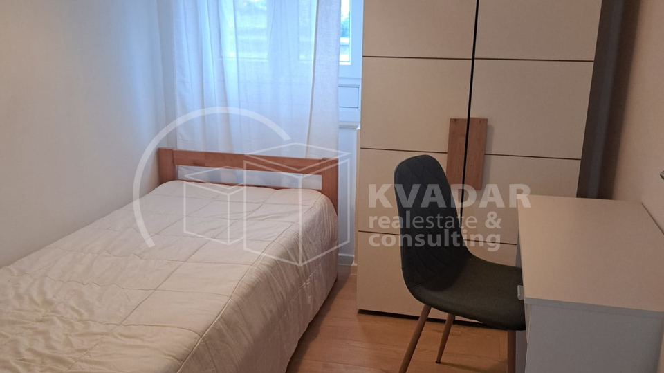 VOJAK&sol; PRILIKA ZA &Zcaron;IVOT I INVESTICIJU&excl;&excl; Stan 50m2 u manjoj zgradi&excl;