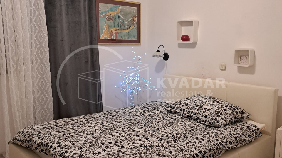 BEZ PROVIZIJE ZA KUPCA&excl;&excl;Kremeni&cacute;i&comma; Malinska&sol;Moderan stan 71&comma;40m2 s oku&cacute;nicom