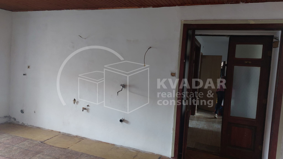 RIJEKA&sol;MLAKA&sol;Stan 100m2 za investiciju&excl;