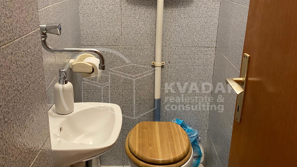 BEZ PROVIZIJE ZA KUPCA&excl;&excl; Rijeka&sol;Zamet&sol;odli&ccaron;na investicija&excl; 2 STANA&excl;&excl;