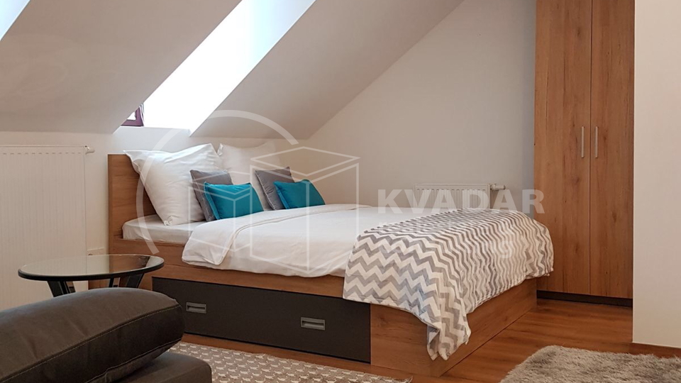 CENTAR&sol;Nova Ves&sol;72m2&sol;DVA STANA&sol;BEZ PROVIZIJE&ast;&ast;&ast;