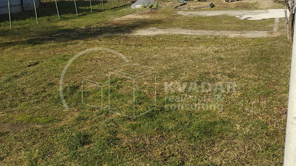 Prodajemo gra&dstrok;evinsko zemlji&scaron;te na &Zcaron;itnjaku&comma; 598 m2&excl;&excl;&excl;