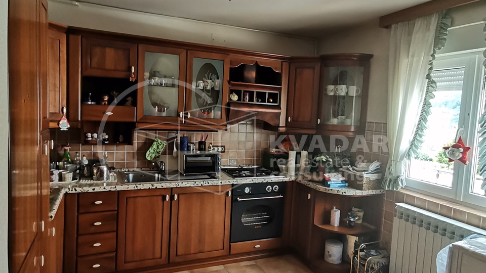 Zagreb, Šestine, prekrasan 3-soban stan sa spremištem, VPM i vrtom/109.72 m2!
