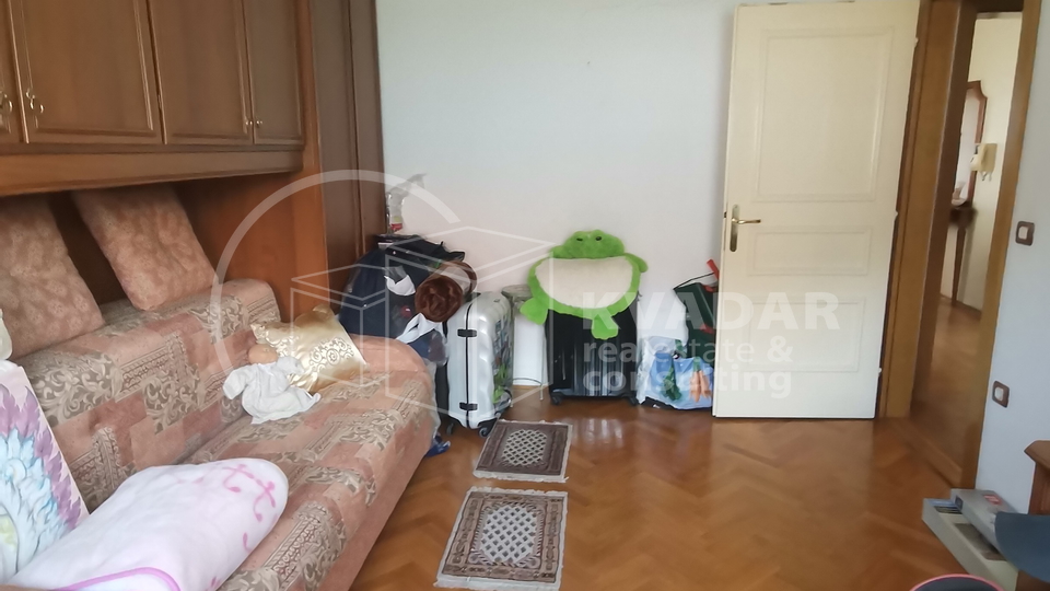 Zagreb, Šestine, prekrasan 3-soban stan sa spremištem, VPM i vrtom/109.72 m2!