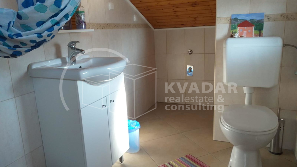 KUĆA SA 3 STANA + STUDIO  u suterenu -  Pogled more- Pelješac Orebić