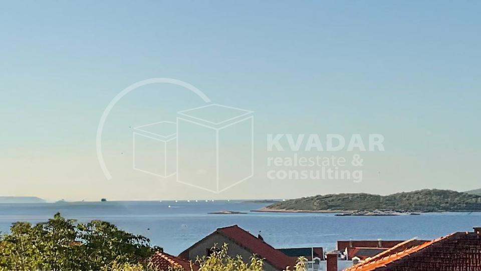 KUĆA SA 3 STANA + STUDIO  u suterenu -  Pogled more- Pelješac Orebić