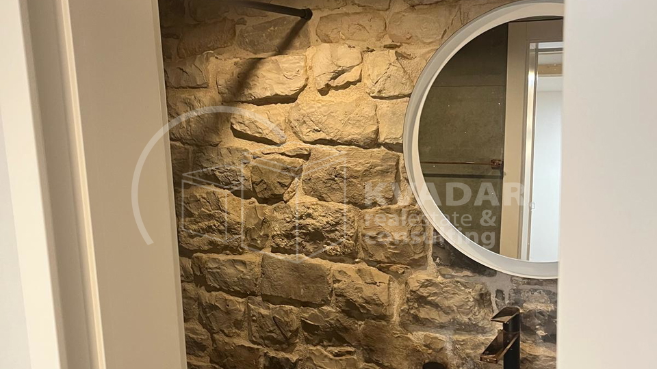 House, 95 m2, For Sale, Kaštel Stari