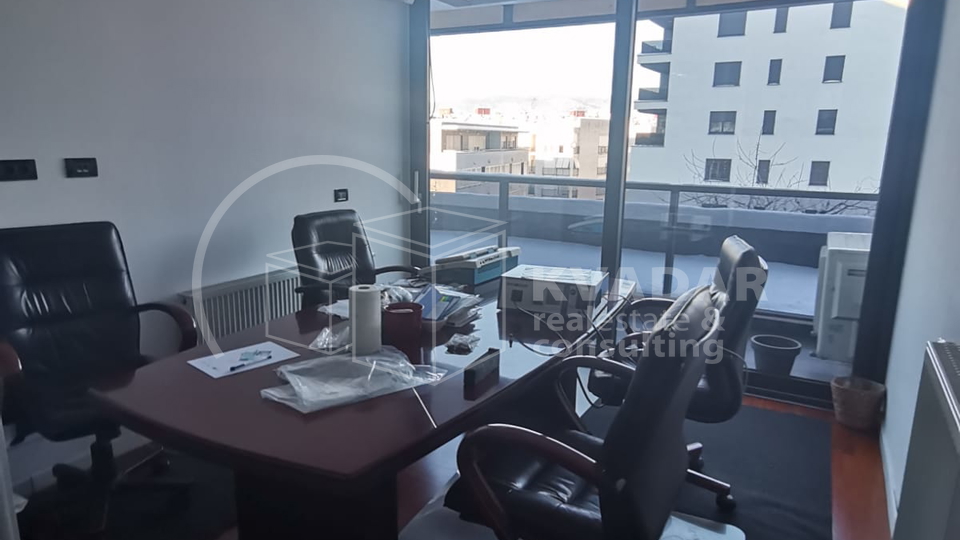 Commercial Property&comma; 87 m2&comma; For Rent&comma; Stenjevec - &Scaron;pansko