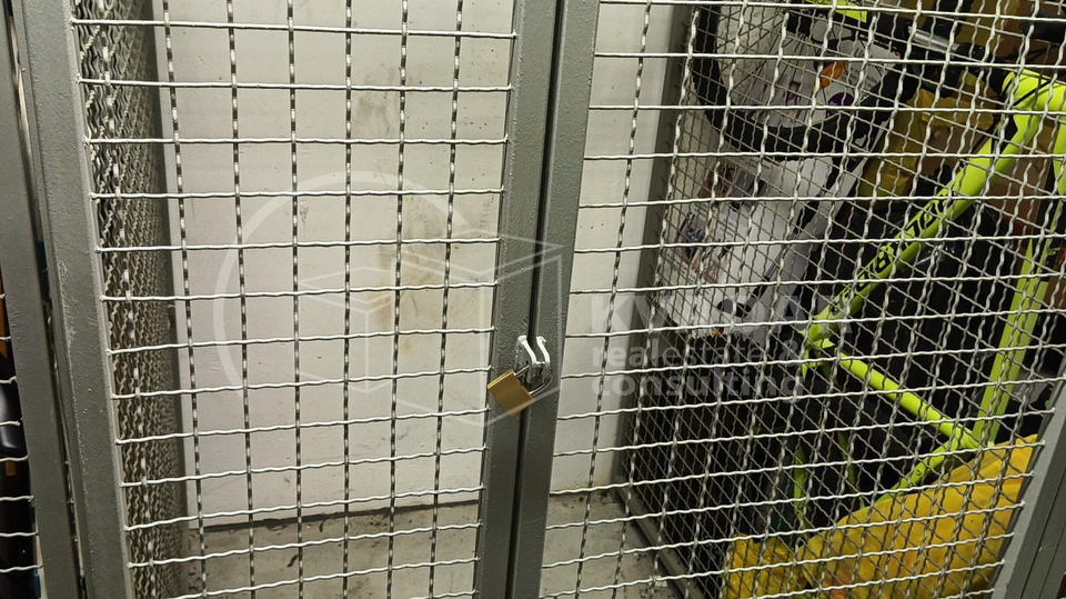 Trnje&sol;Sige&ccaron;ica&sol;3-sobni stan novije gradnje 71m2&plus;GPM&plus;spremi&scaron;te&sol;3kat-LIFT&excl;