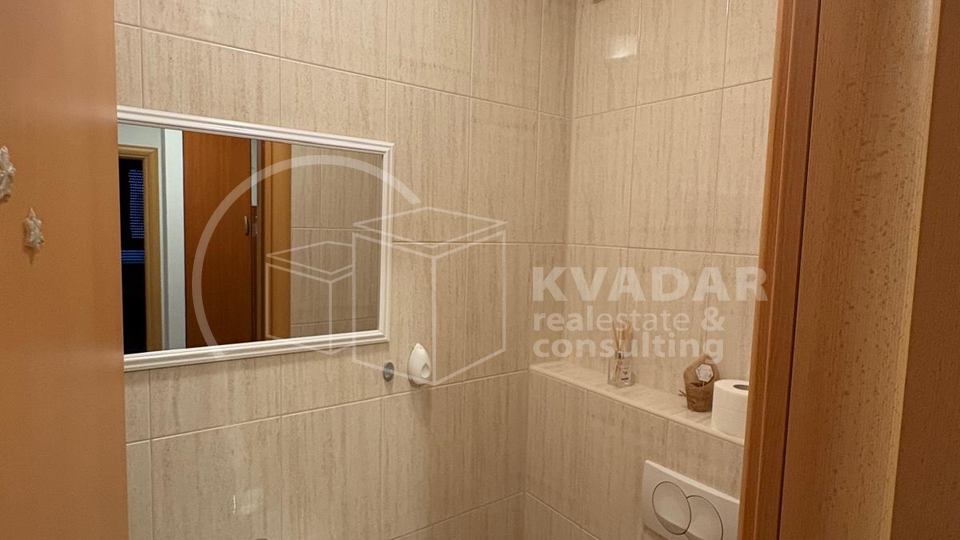 Trnje&sol;Sige&ccaron;ica&sol;3-sobni stan novije gradnje 71m2&plus;GPM&plus;spremi&scaron;te&sol;3kat-LIFT&excl;