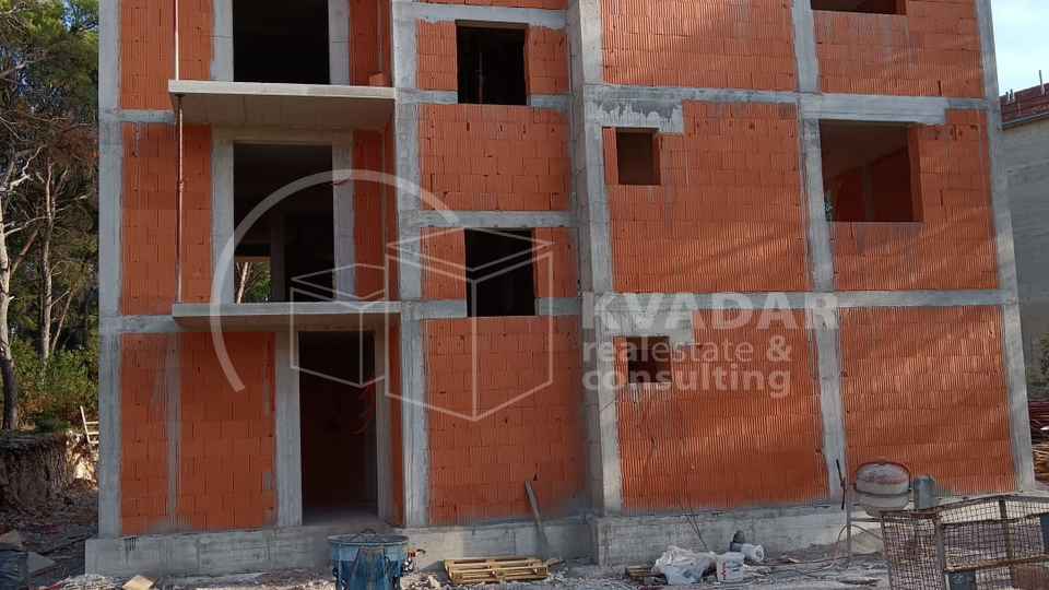 BEZ PROVIZIJE&ast;&ast;&ast;Prodaje se 4-sobni Penthouse na Vidcima povr&scaron;ine 136 m2 &sol; Novogradnja