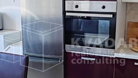 &Scaron;ibenik&sol;Brodarica&sol;apartman 84m2 osun&ccaron;ani s pogledom na more&sol;parking&excl;