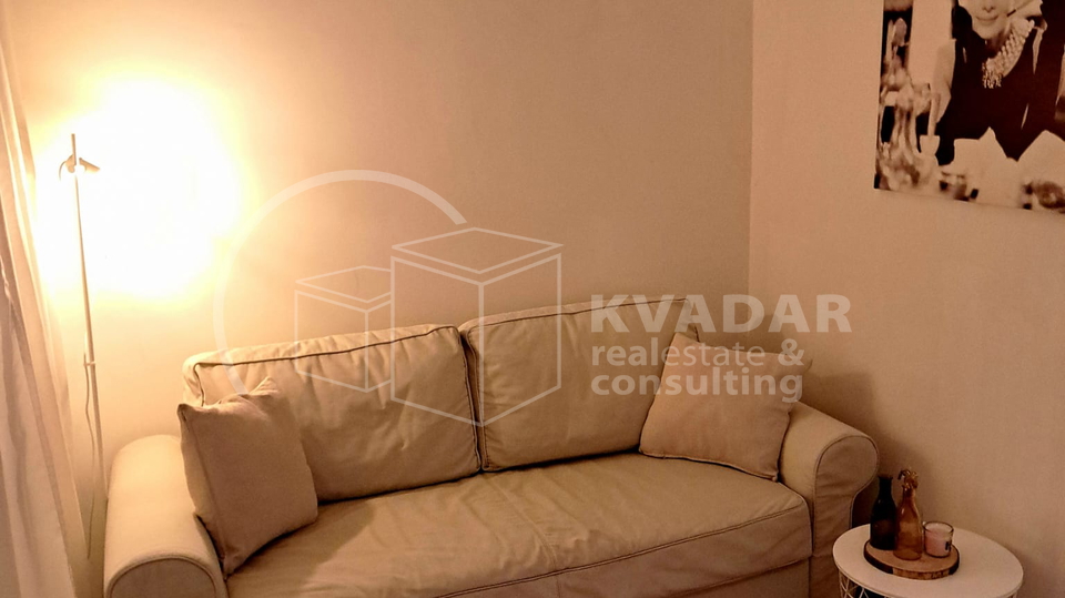 Apartment&comma; 45 m2&comma; For Rent&comma; Donji Grad - Donji grad