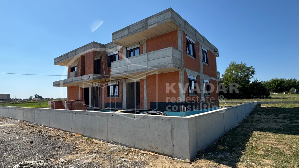 House&comma; 99 m2&comma; For Sale&comma; Dugo Selo - Centar