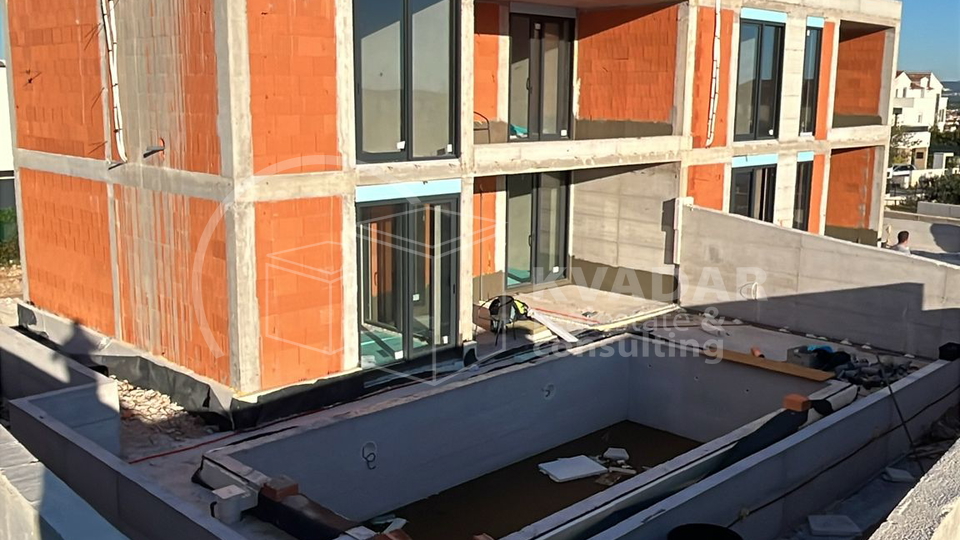 Prodaje se moderna VILA S2 u Vodicama  / 139 m2 / Top lokacija s panoramskim pogledom!