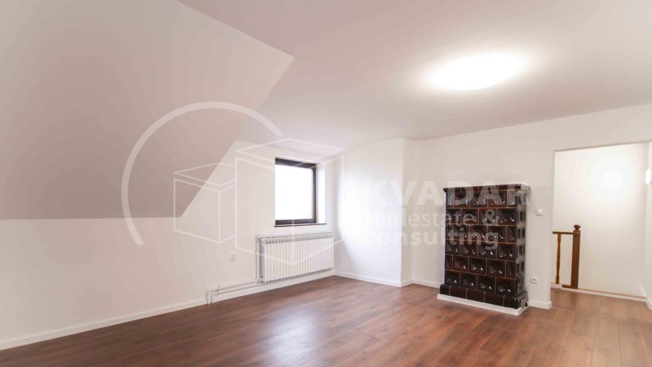 Kuća u Novakima Bistranskim i pomoćana zgrada sa garažom!!!