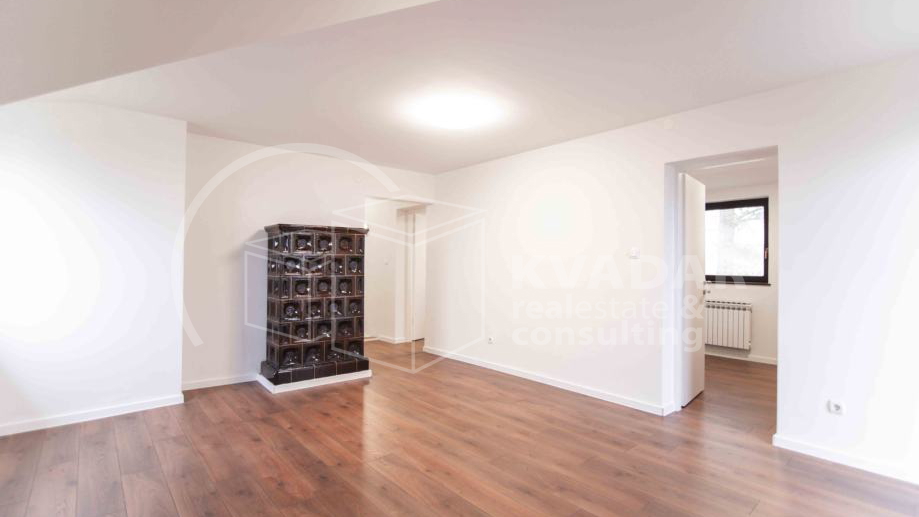 Kuća u Novakima Bistranskim i pomoćana zgrada sa garažom!!!