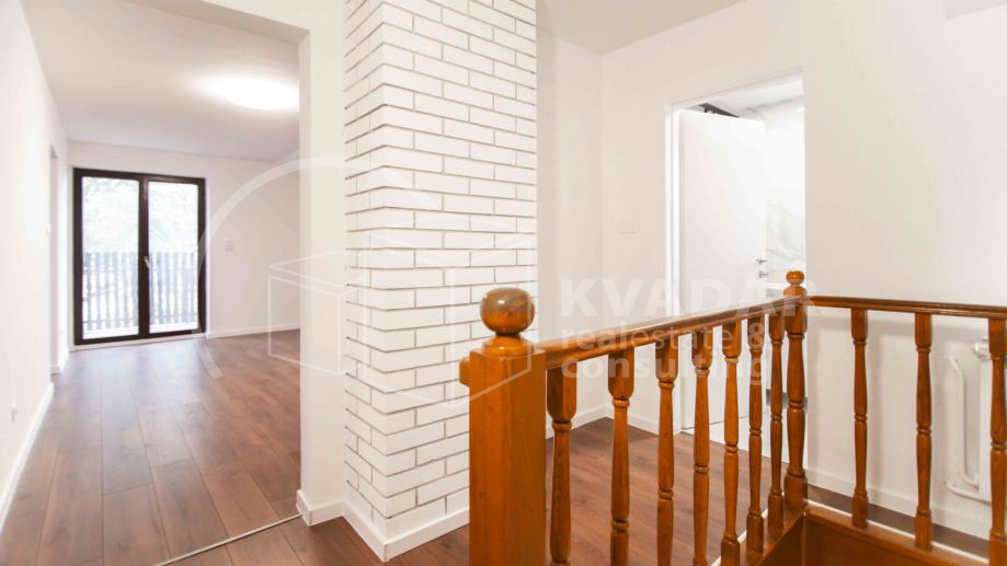 Kuća u Novakima Bistranskim i pomoćana zgrada sa garažom!!!