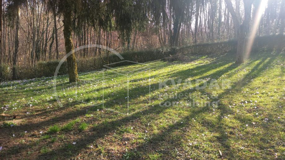 Građevinsko zemljište s panoramskim pogledom na Stubičke Toplice – unutar Parka prirode Medvednica