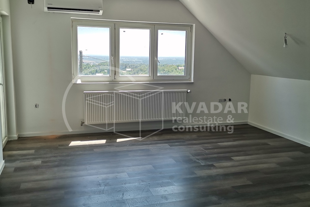 SUPER PRILIKA!DUGO SELO, 4-SOBAN  STAN(123,89 m2) SA GARAŽOM, 2 SPREMIŠTA I LOĐOM