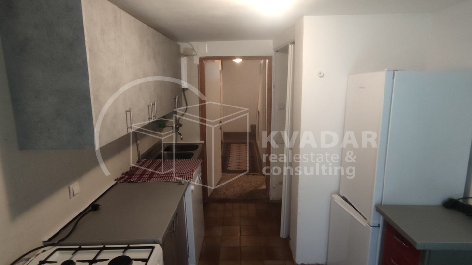 STAN, ZAGREB, TREŠNJEVKA, 30 m2, 1-SOBAN!