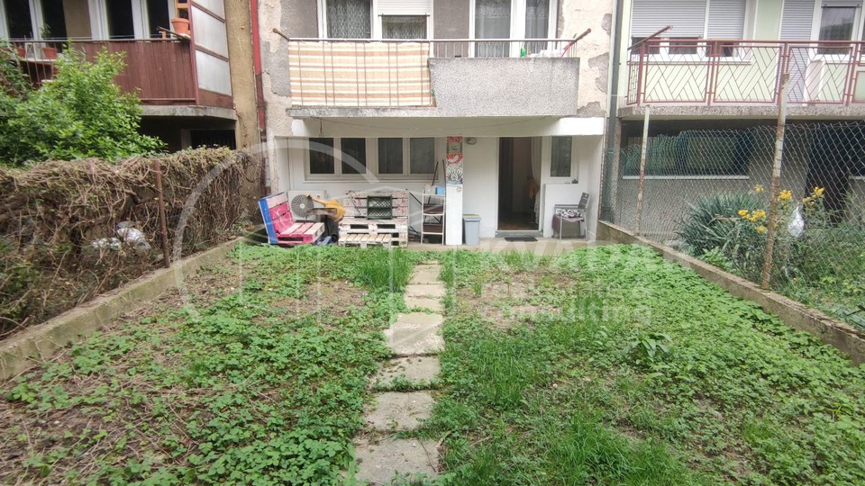 STAN, ZAGREB, TREŠNJEVKA, 30 m2, 1-SOBAN!