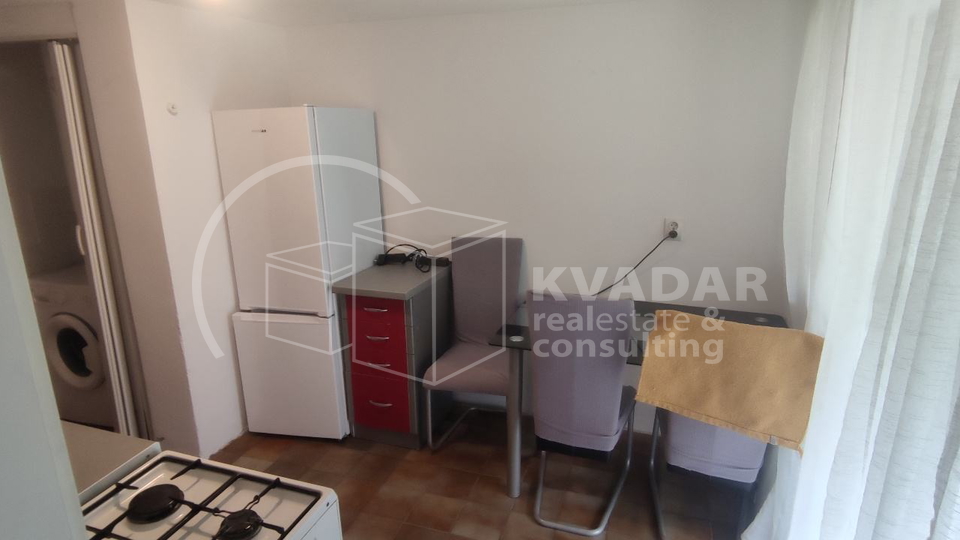 STAN, ZAGREB, TREŠNJEVKA, 30 m2, 1-SOBAN!