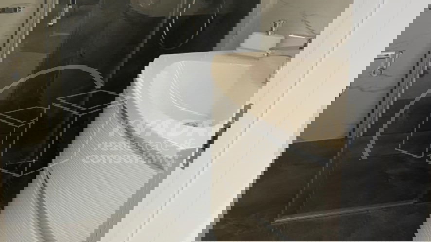 BEZ PROVIZIJE&ast;&ast;&ast;30m od mora &excl;&excl; STAN povr&scaron;ine 75 m2 &plus; parking &excl;&excl;