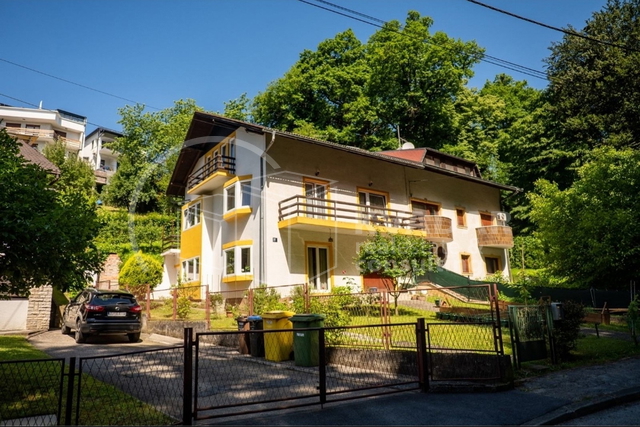 ZAGREB/TUŠKANAC-KRALJEVEC/7-SOBNA/PREKRASNA KUĆA+VRT/OKRUŽENA PREDIVNOM PRIRODOM!