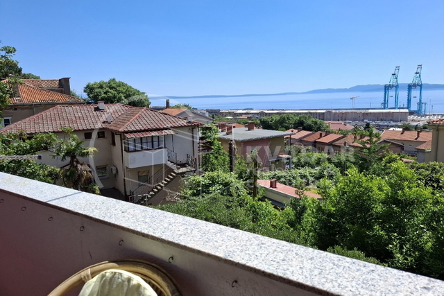 RIJEKA/PODMURVICE/PREKRASAN 3-SOBNI STAN(68 m2) SA PANORAMSKIM POGLEDOM!