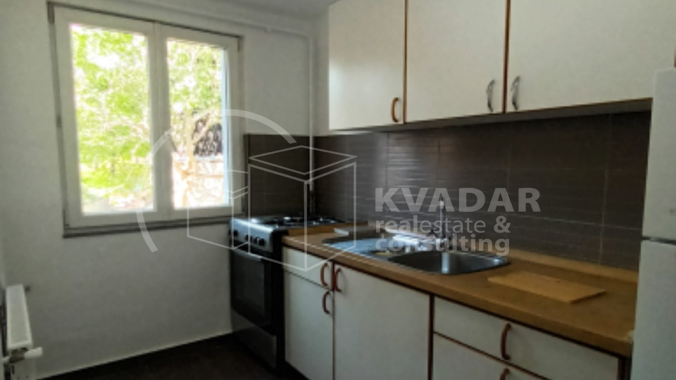 SUPER PRILIKA! ZAGREB, KUSTOŠIJA, PREKRASNA KUĆA SA GARAŽOM, TERASOM I VRTOM 142 m2