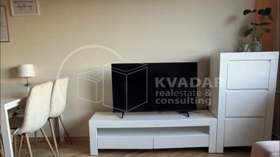 Zagreb&comma;&Ccaron;rnomerec&comma;Ilica&comma; najam 2-sobnog stana&lpar;41 m2&rpar;