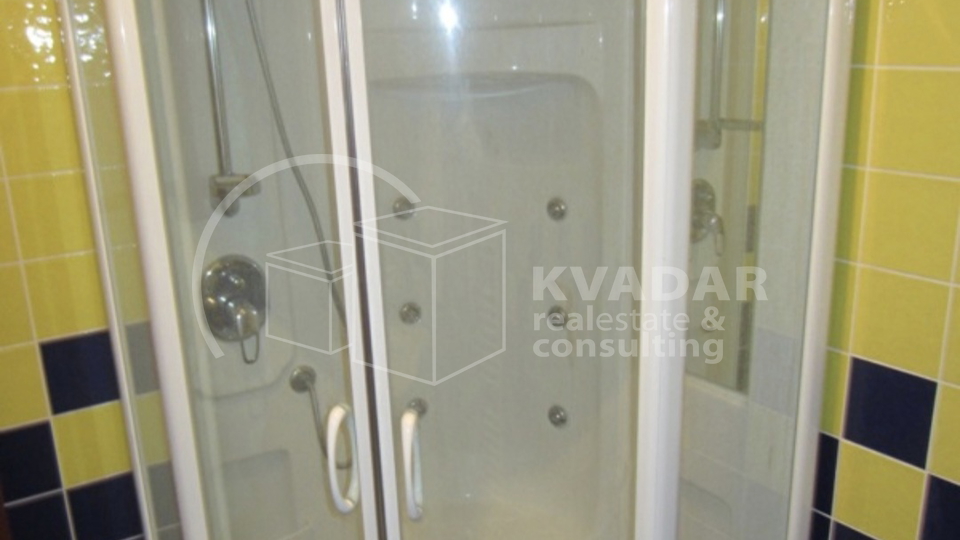 Krapinske Toplice&sol;dvoeta&zcaron;ni stan 190&comma;24m2&sol;terase&plus;balkoni&sol;odli&ccaron;na lokacija&excl;