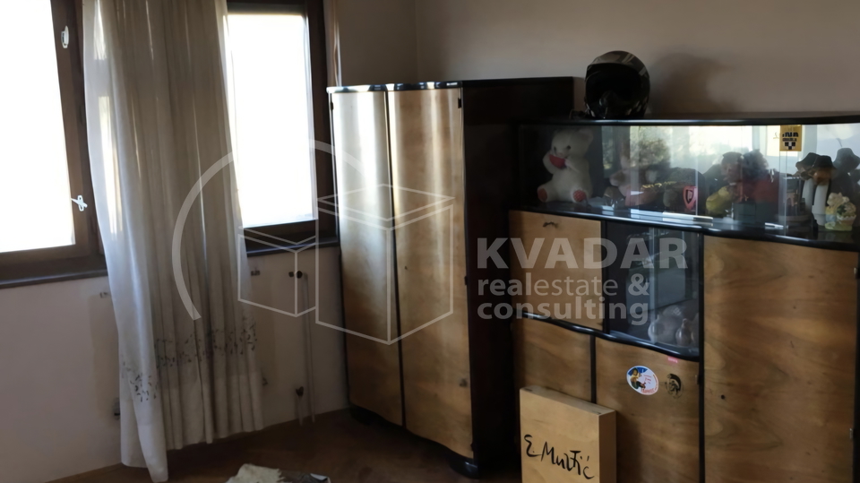 Krapinske Toplice&sol;dvoeta&zcaron;ni stan 190&comma;24m2&sol;terase&plus;balkoni&sol;odli&ccaron;na lokacija&excl;