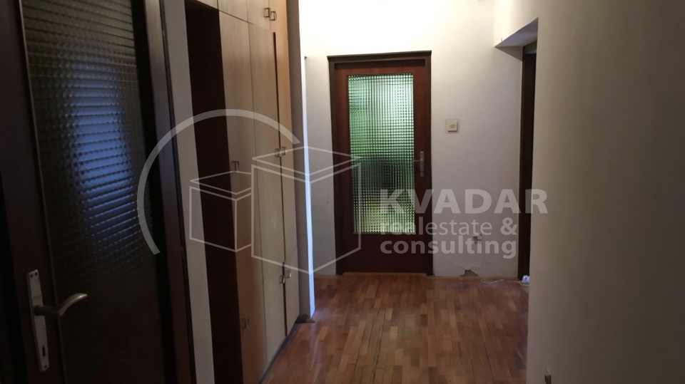 Krapinske Toplice&sol;dvoeta&zcaron;ni stan 190&comma;24m2&sol;terase&plus;balkoni&sol;odli&ccaron;na lokacija&excl;