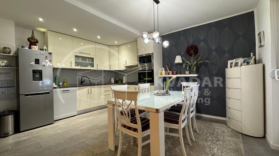 BEZ PROVIZIJE&ast;&ast;&ast;ZADAR&sol;BILI BRIG - 3S &plus; DB&sol;89m2&excl;