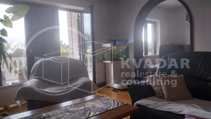 RIJEKA / HOSTI stan s okućnicom 144,12m2