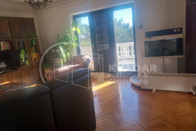 RIJEKA / HOSTI stan s okućnicom 144,12m2