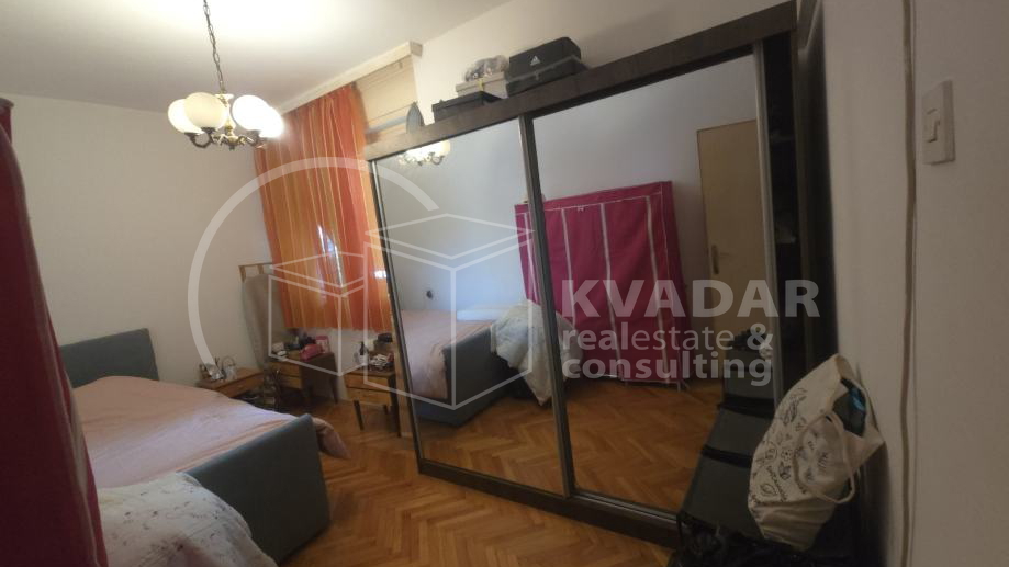 Stan 70m2 na prvom katu - Split - &scaron;iri centar