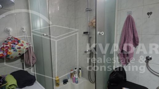 Stan 70m2 na prvom katu - Split - &scaron;iri centar