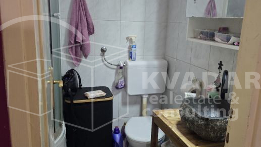 Stan 70m2 na prvom katu - Split - &scaron;iri centar