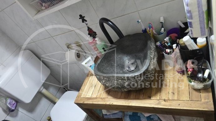 Stan 70m2 na prvom katu - Split - &scaron;iri centar