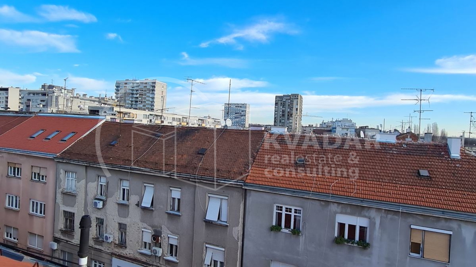 Maksimir/Kušlanova/komforan lijepo uređeni stan za najam/94m2/4-sobni/javni parking!